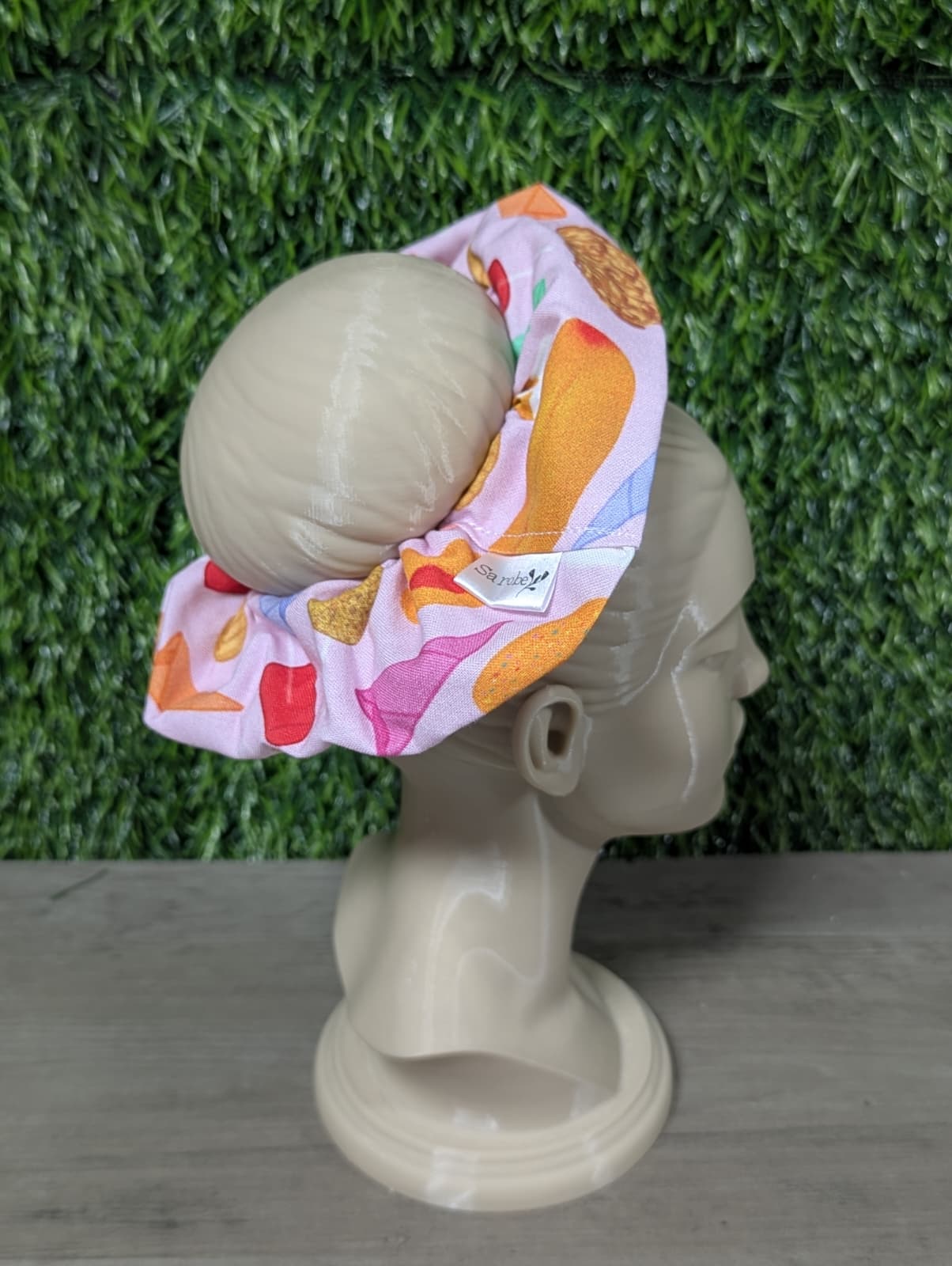 Dulces Típicos Scrunchie