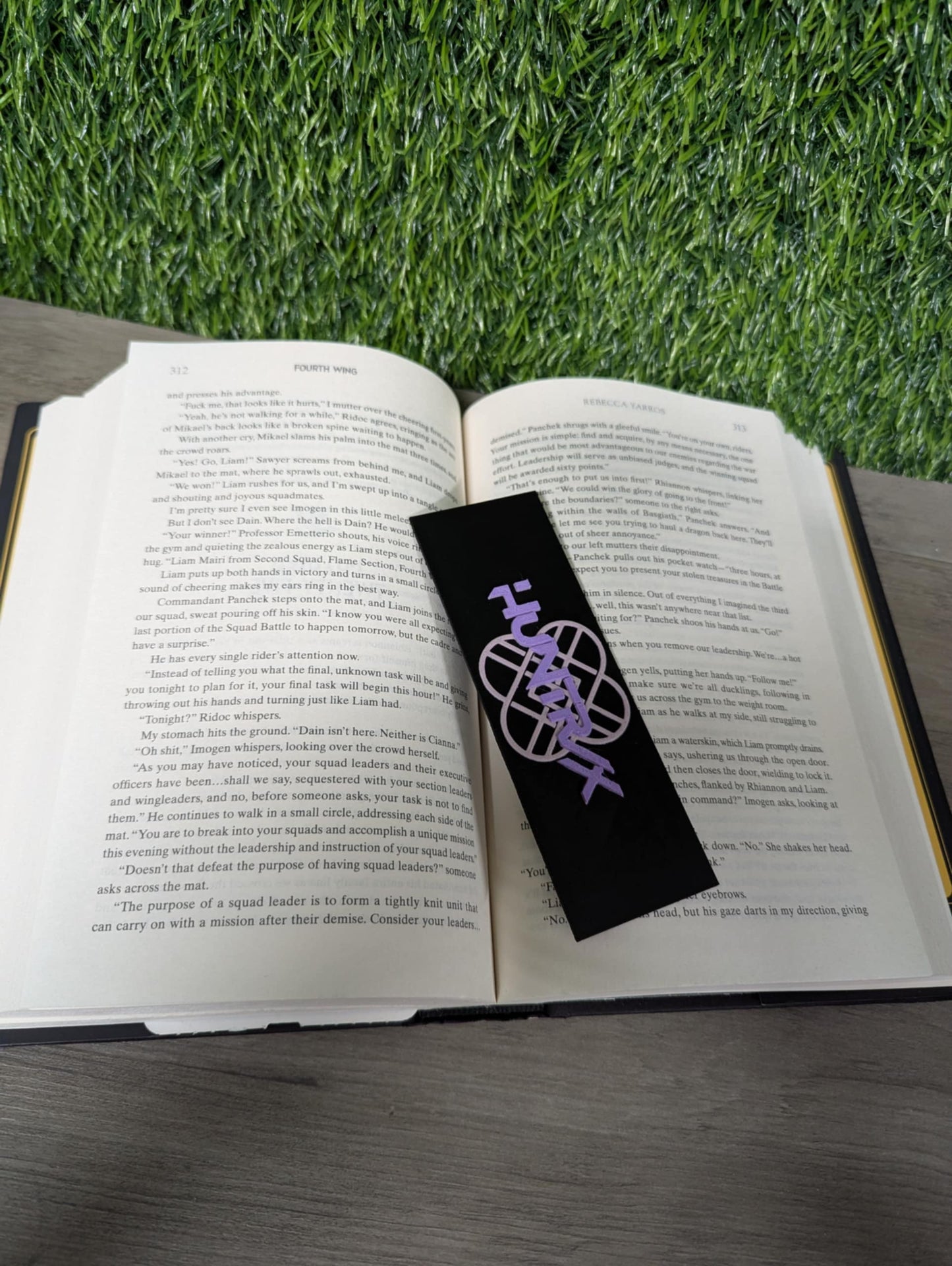 Huntrix (Demon Hunters) Bookmark